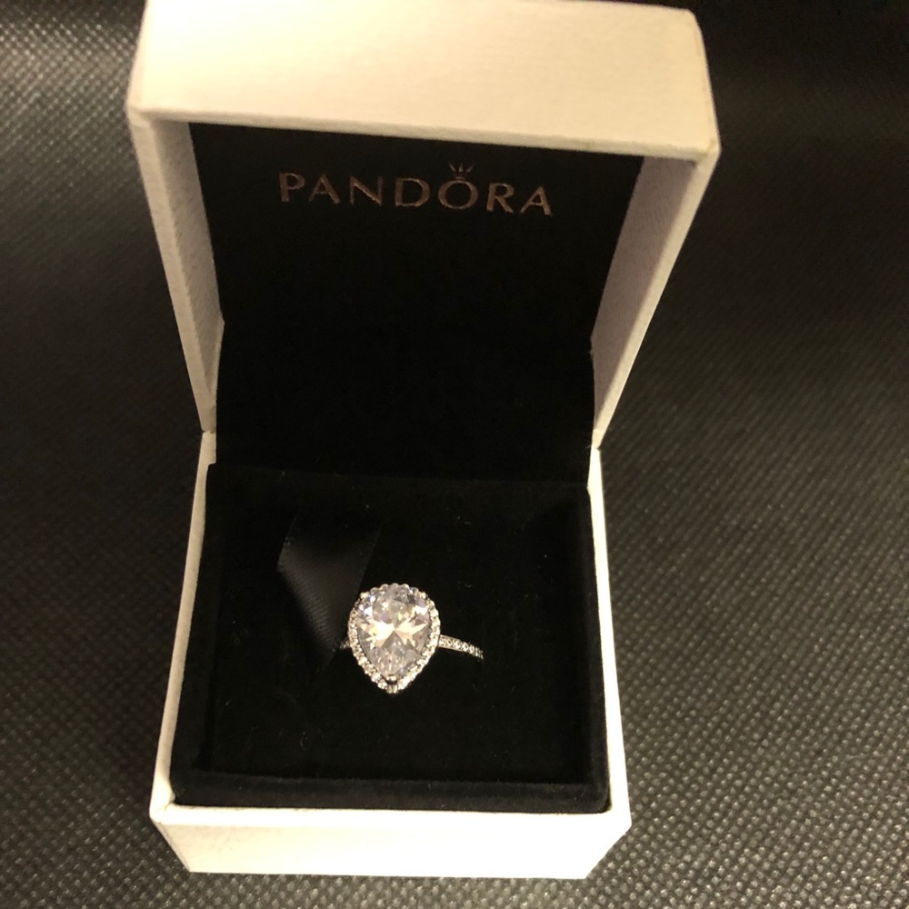 Pandora sterling sliver s925 ale teardrop ring